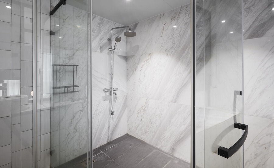 Walk-in shower