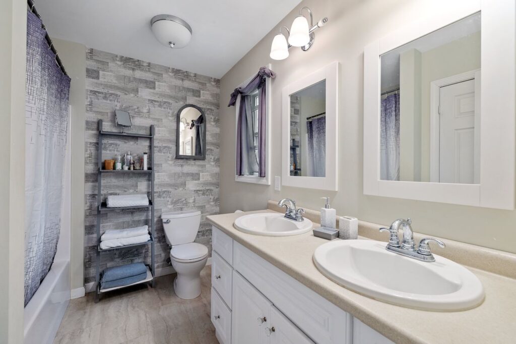 How to Choose the Right Bathroom Remodeling Contractor
