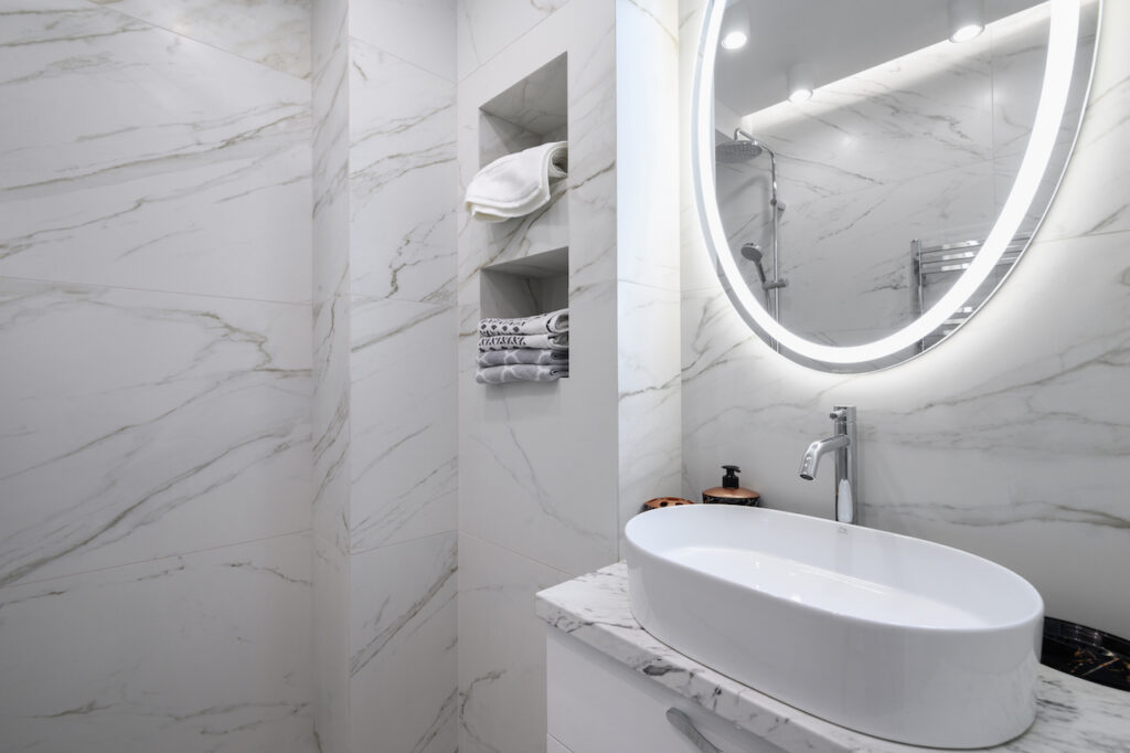 How to Choose the Right Bathroom Remodeling Contractor
