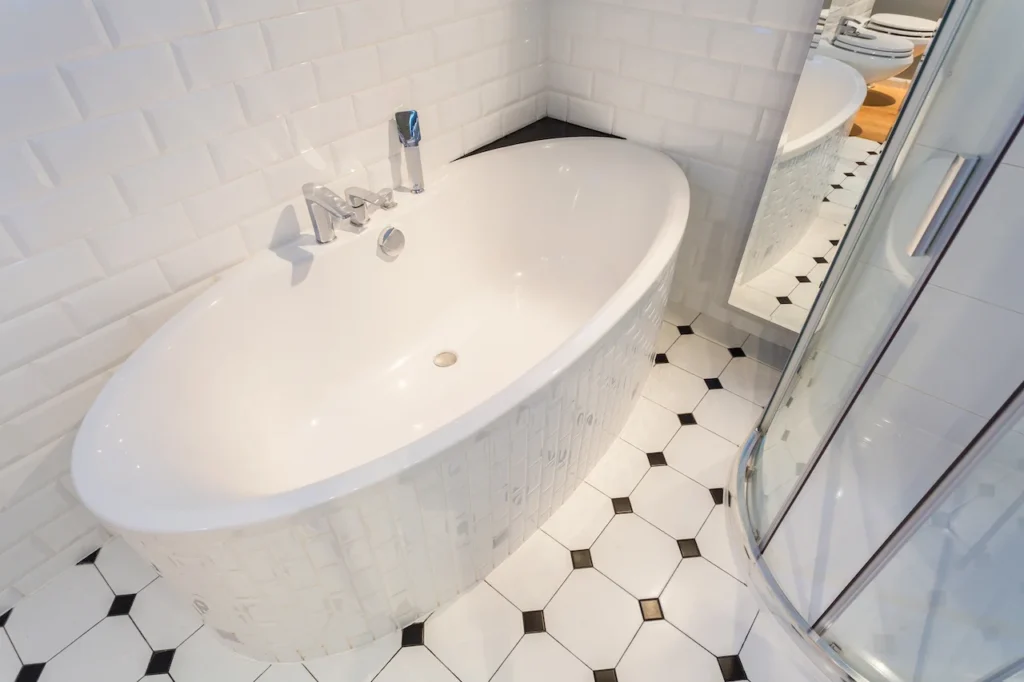 How to Clean Bathroom Tile and Grout: A Complete Guide for Homeowners